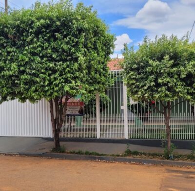 CASA DE ESQUINA – RESIDENCIAL JD HORTÊNCIAS – PROX. CORPO BOMBEIROS