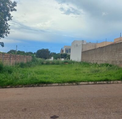 VENDO TERRENO NO JARDIM DA MATA II